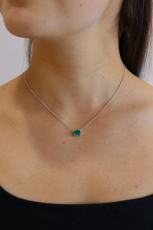 COLLAR PLATA PIEDRA VERDE