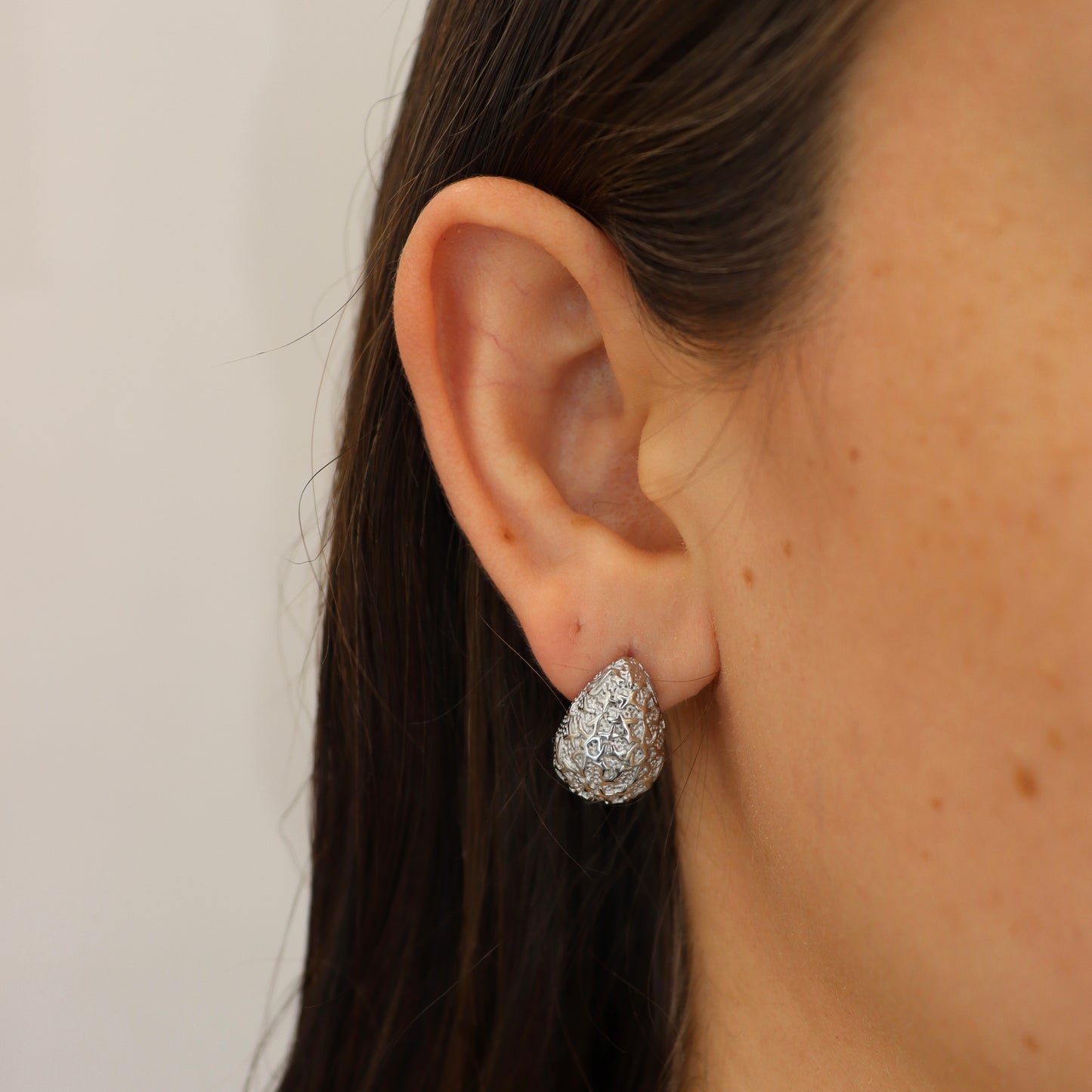 ARETES GOTA CÓSMICOS