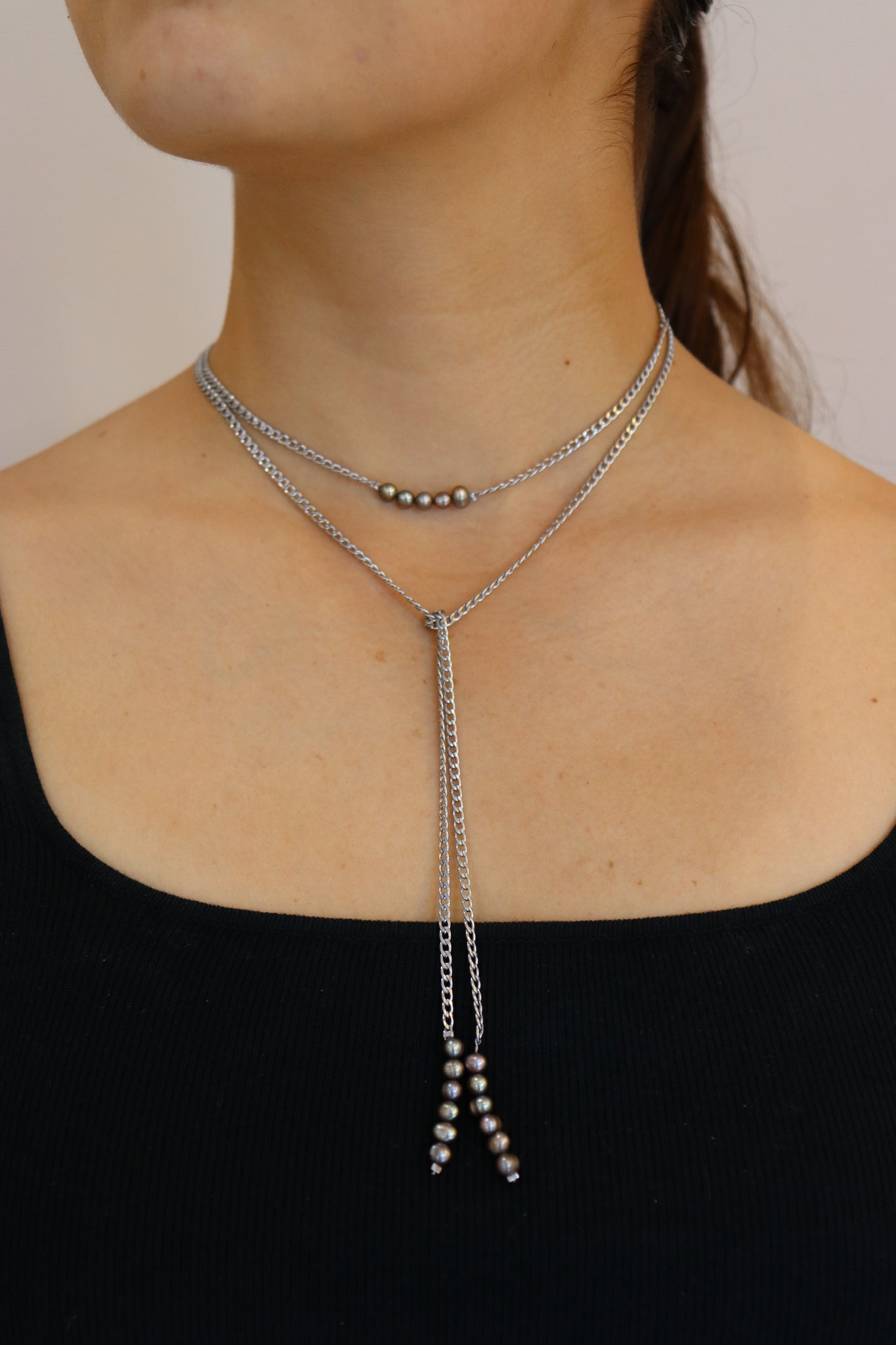 COLLAR PERLAS AZULES PLATEADO