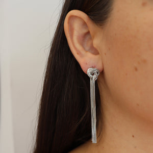 ARETES UNIQUE NUDO