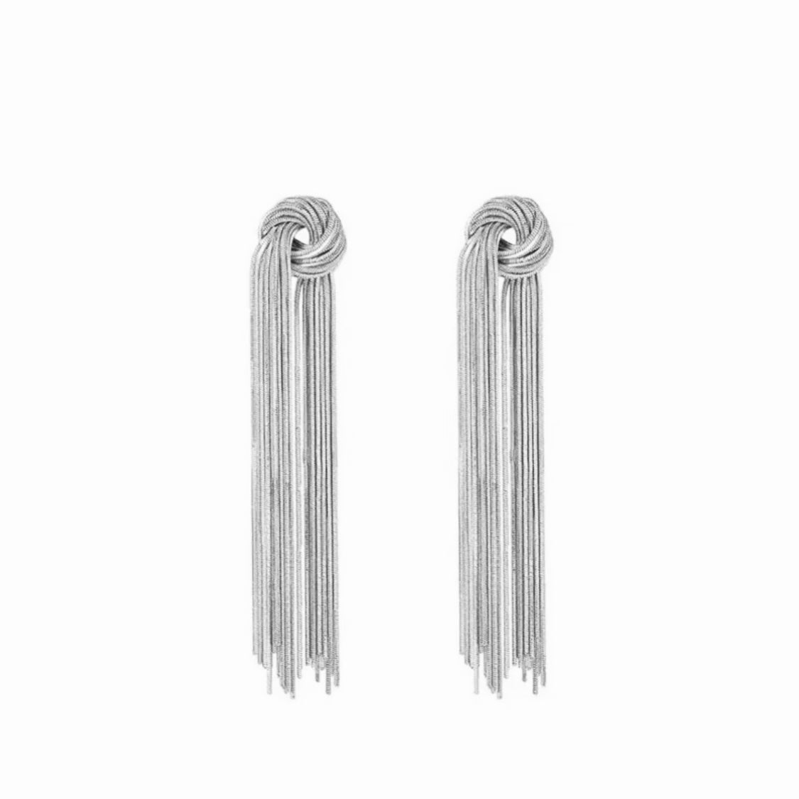 ARETES UNIQUE NUDO