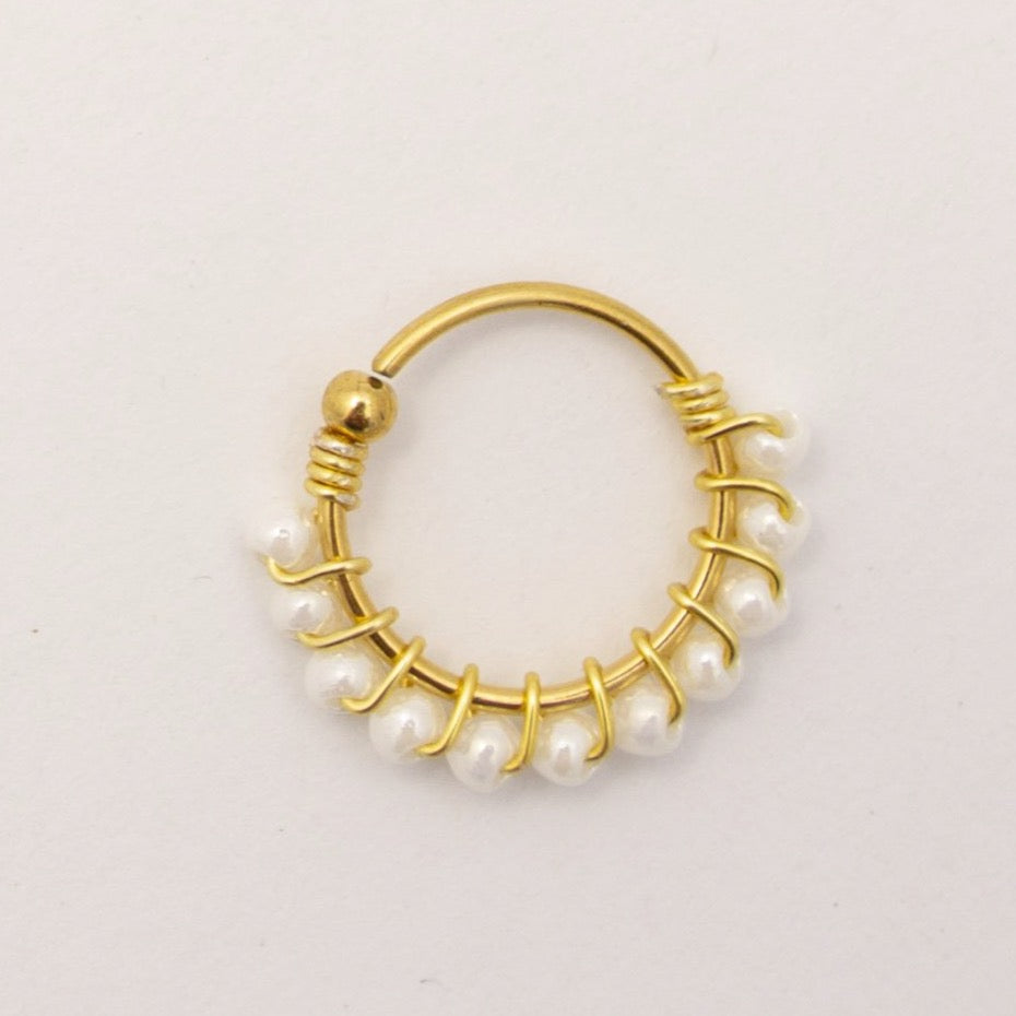 PIERCINGS BORDADOS BLANCO (PRECIO POR PIEZA)