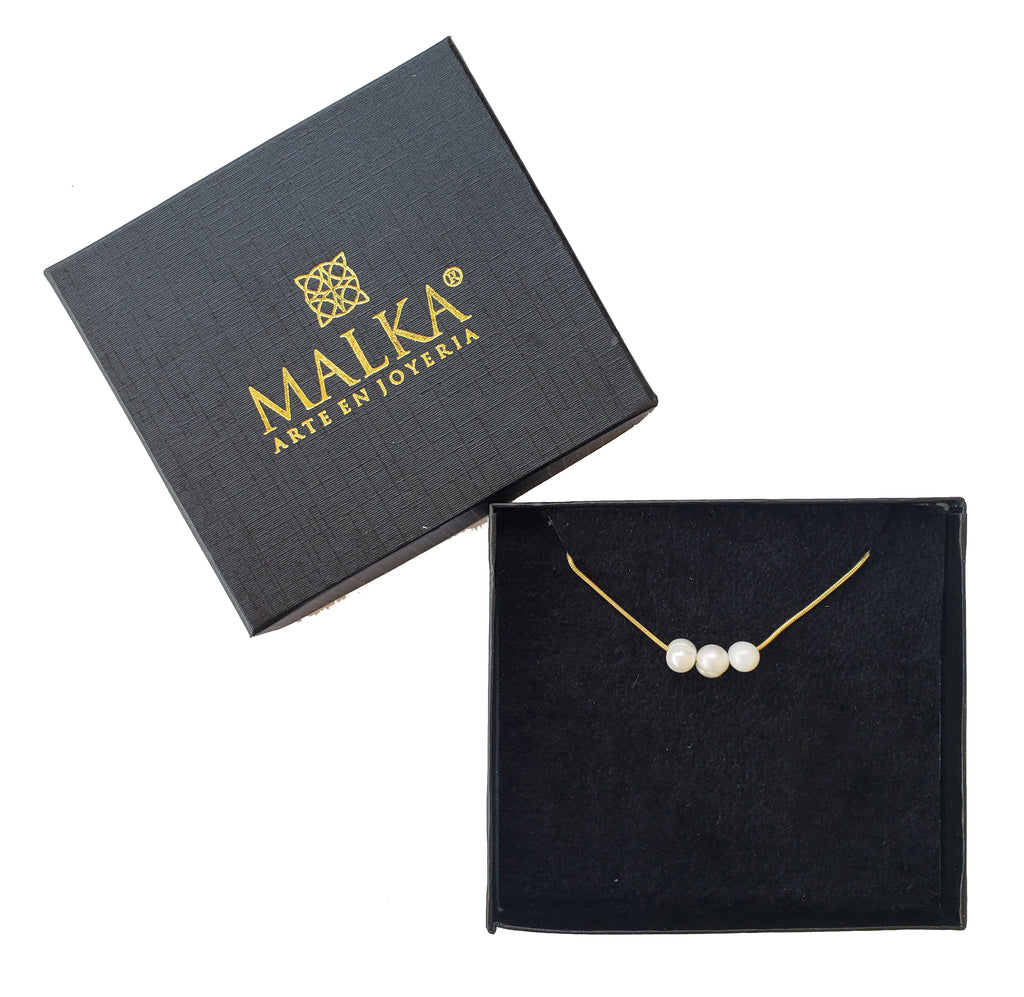 CHOKER 3 PERLAS