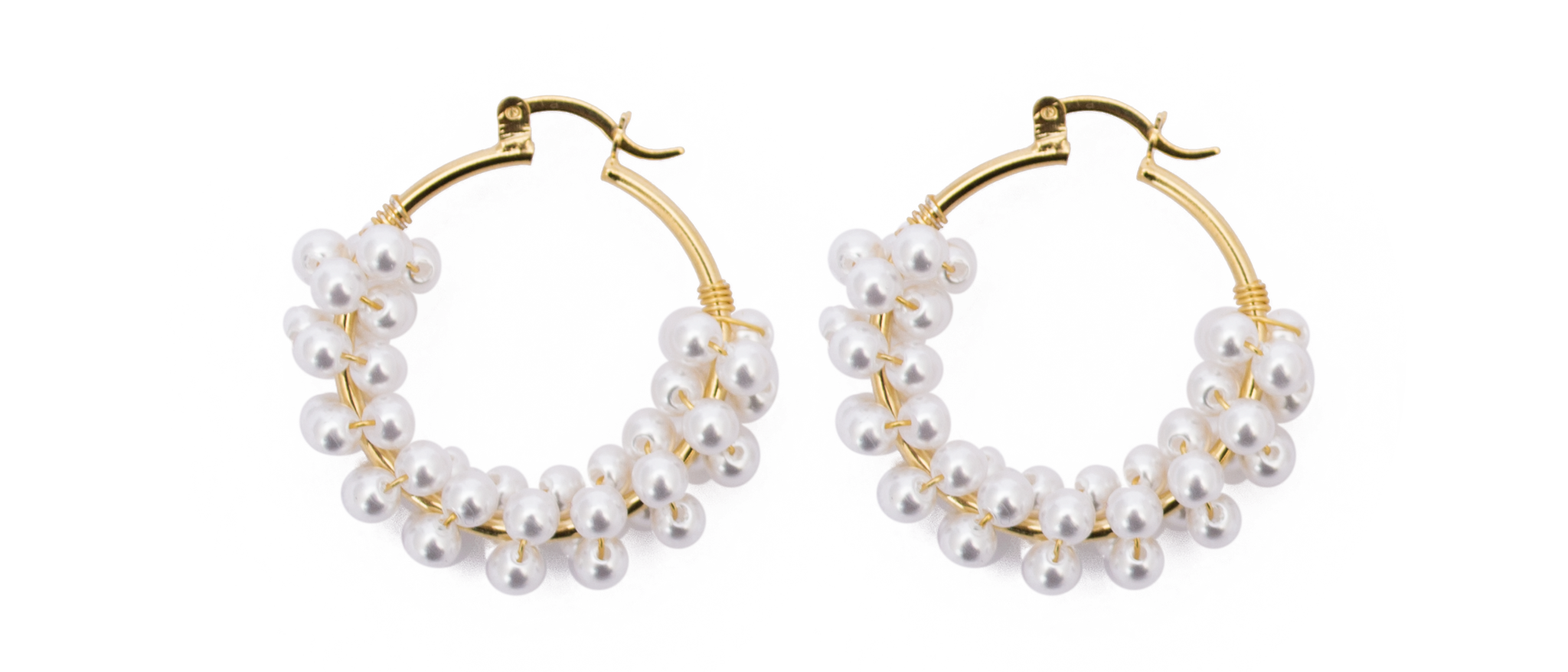 ARRACADAS PERLAS JAPONESAS BLANCAS